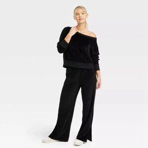 JoyLab Black Velour Cropped Relaxed Fit Sweatshirt Women's Size Medium